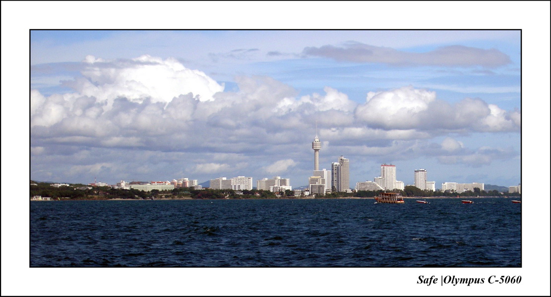 2004 - 08 - Vue de naklua 3.JPG